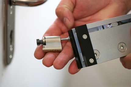 Extracteur de cylindre à chaîne - avec vis extractrices incluses